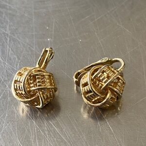 vintage gold-tone basket weave knot clip-on earrings.
